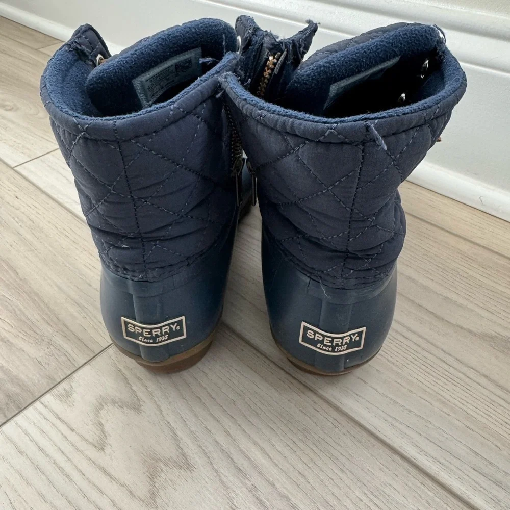 Sperry Blue Rain and Snow Boots with Waterproof Design and Sturdy Rubber Sole